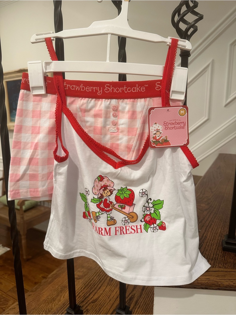 Strawberry Shortcake Girls' Pink & White Pajama Set